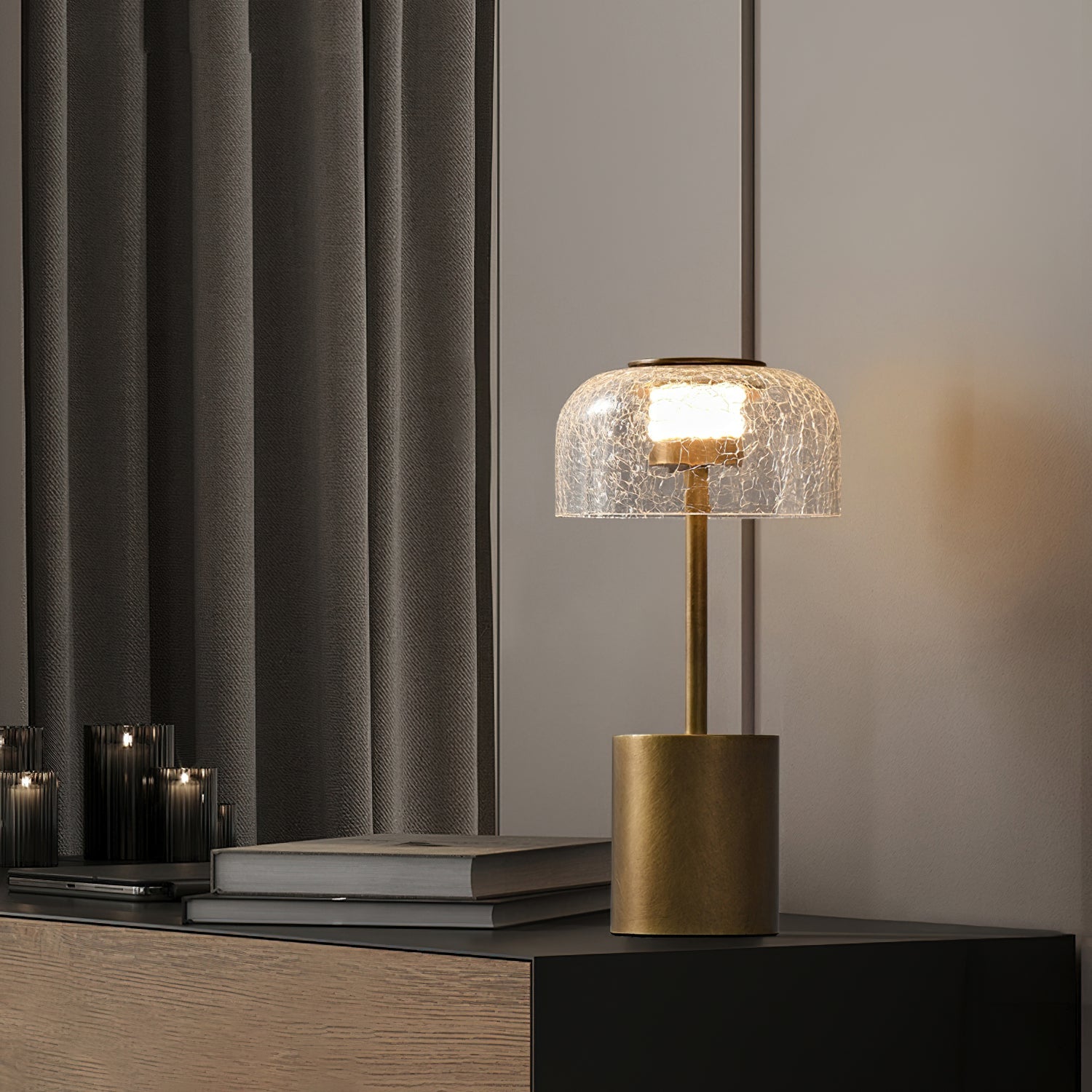 Lampe de table rechargeable verre craquelé bronze design vintage ambiance chaleureuse — Vue 11 | Atelier Norell