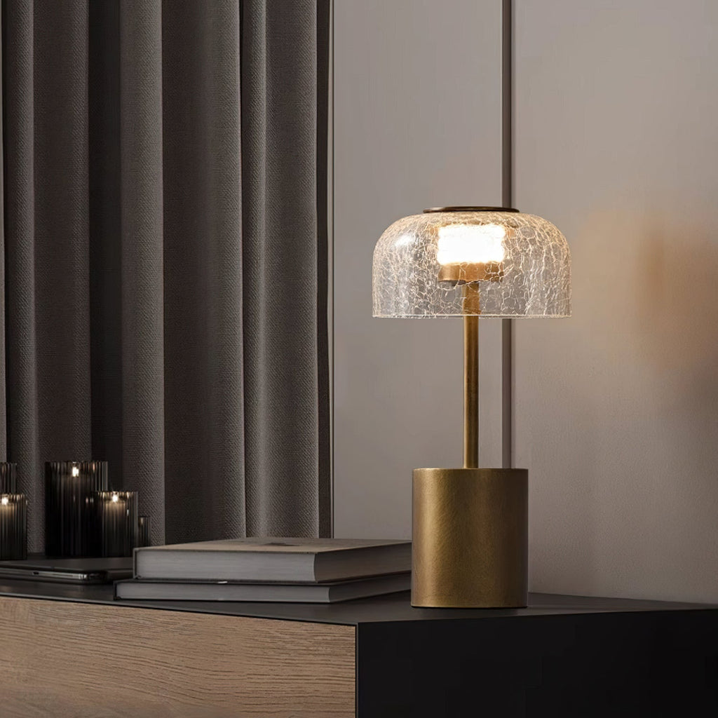 Lampe de table rechargeable verre craquelé bronze design vintage ambiance chaleureuse — Vue 13 | Atelier Norell