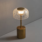 Lampe de table rechargeable verre craquelé bronze design vintage ambiance chaleureuse — Vue 19 | Atelier Norell