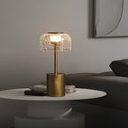 Lampe de table rechargeable verre craquelé bronze design vintage ambiance chaleureuse — Vue 15 | Atelier Norell