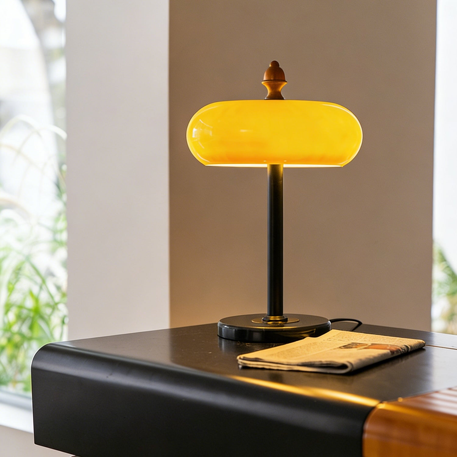 Lampe de table métal noir cuir caramel design contemporain industriel salon bureau — Vue 9 | Atelier Norell