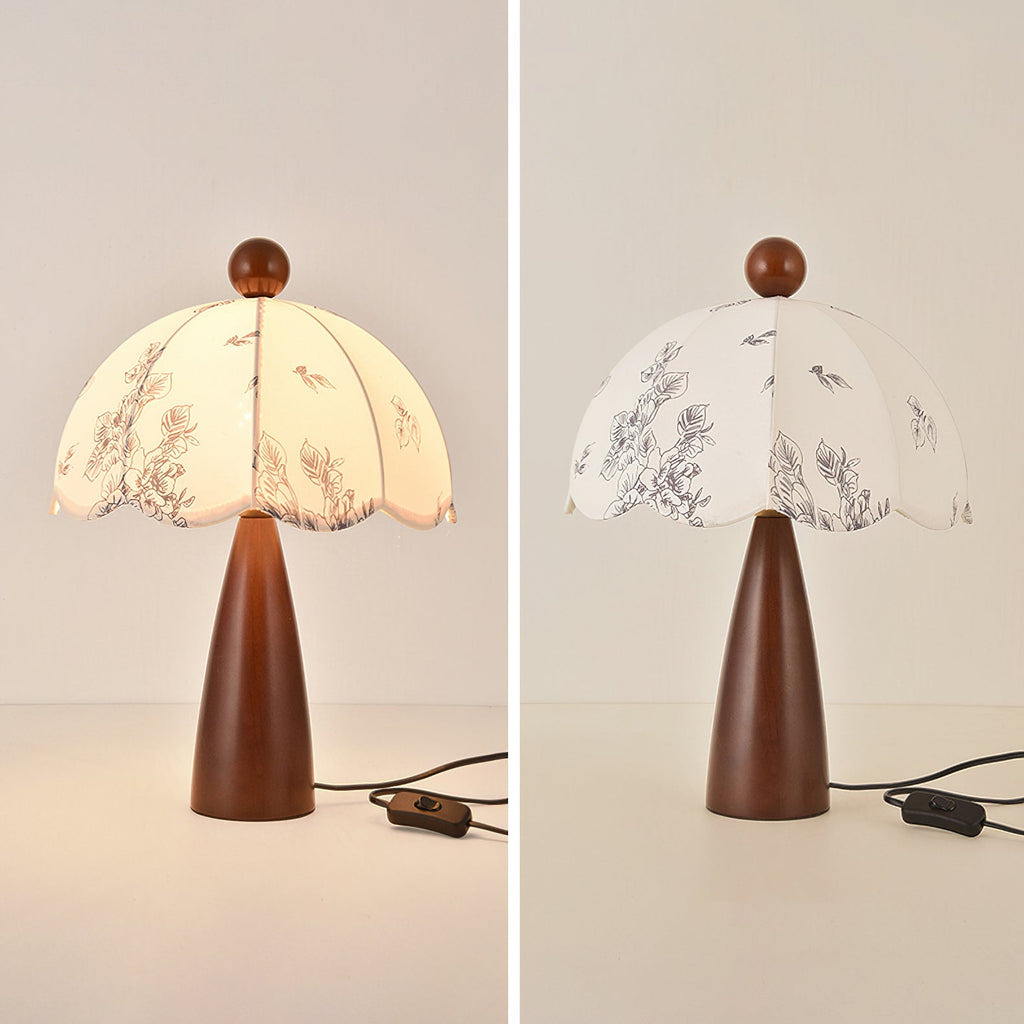Lampe de table bois noyer abat-jour tissu blanc design scandinave naturel salon chambre — Vue 5 | Atelier Norell